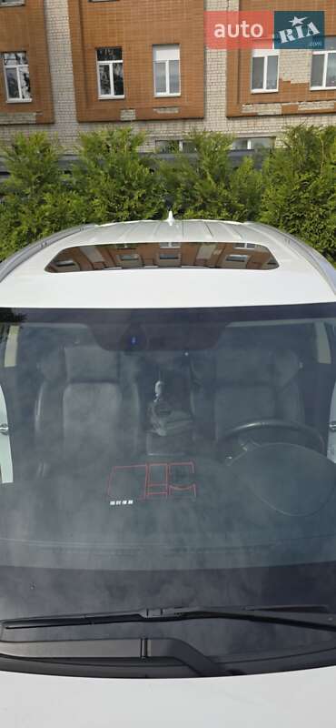 Позашляховик / Кросовер Mitsubishi Outlander 2018 в Житомирі