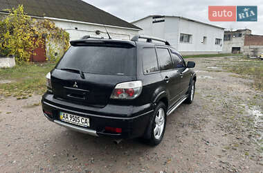 Позашляховик / Кросовер Mitsubishi Outlander 2006 в 