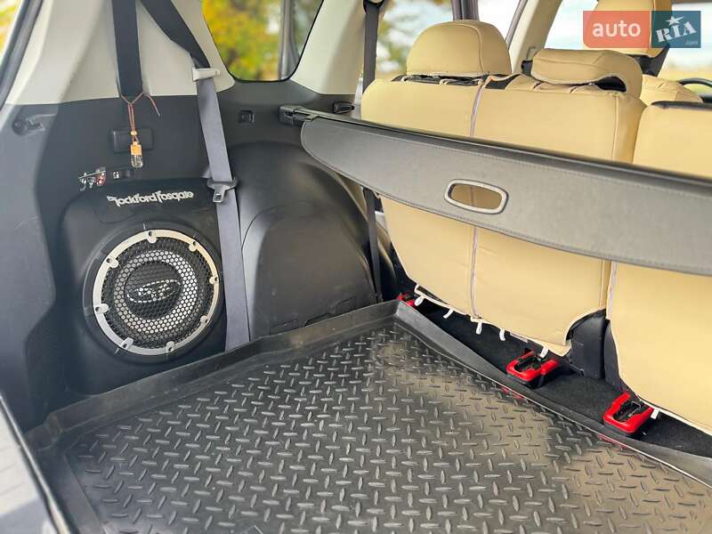 Внедорожник / Кроссовер Mitsubishi Outlander 2011 в Владимире фото 20 Внедорожник / Кроссовер Mitsubishi Outlander 2011 в Владимире