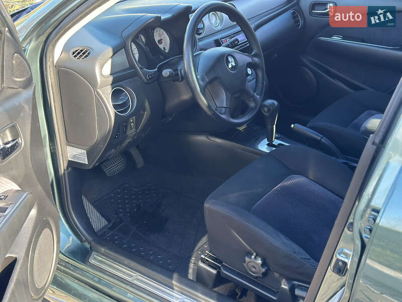 Позашляховик / Кросовер Mitsubishi Outlander 2006 в Києві фото 36 Позашляховик / Кросовер Mitsubishi Outlander 2006 в Києві