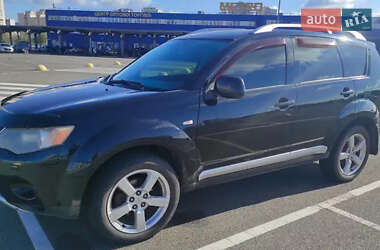 Mitsubishi Outlander 2008