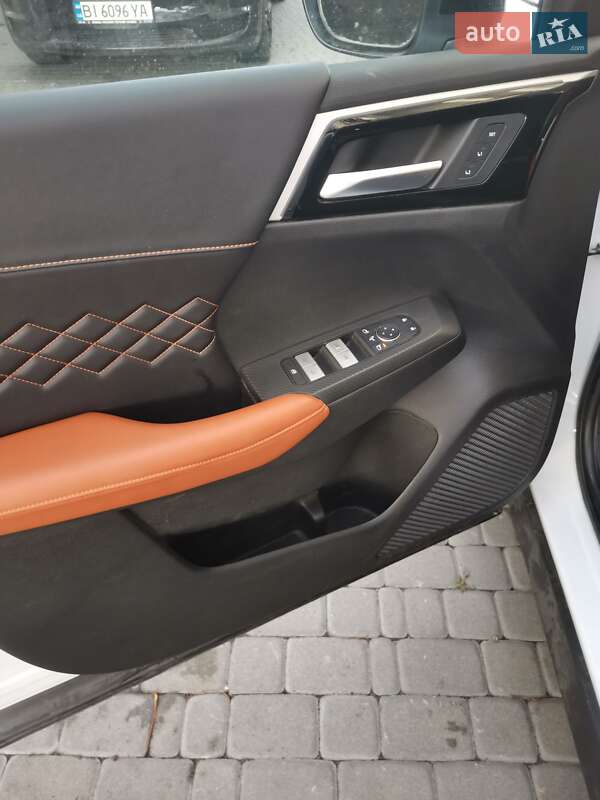 Позашляховик / Кросовер Mitsubishi Outlander 2023 в Полтаві фото 6 Позашляховик / Кросовер Mitsubishi Outlander 2023 в Полтаві