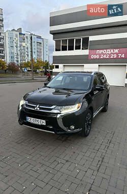 Внедорожник / Кроссовер Mitsubishi Outlander 2018 в Черкассах