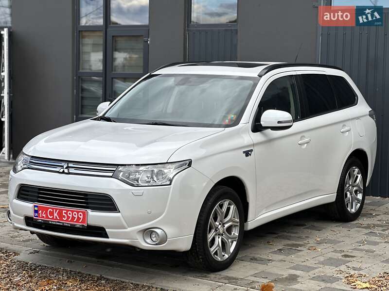 Позашляховик / Кросовер Mitsubishi Outlander 2013 в Івано-Франківську фото 4 Позашляховик / Кросовер Mitsubishi Outlander 2013 в Івано-Франківську