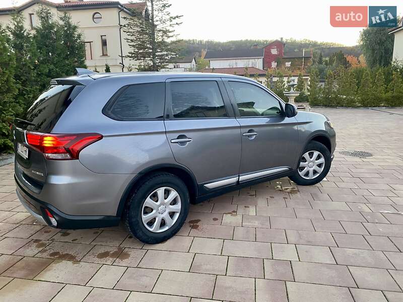 Позашляховик / Кросовер Mitsubishi Outlander 2018 в Києві фото 5 Позашляховик / Кросовер Mitsubishi Outlander 2018 в Києві