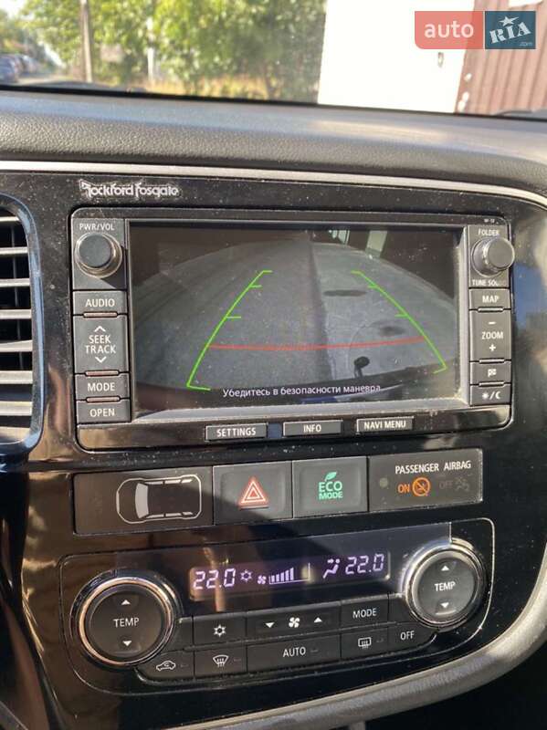 Внедорожник / Кроссовер Mitsubishi Outlander 2013 в Киеве фото 17 Внедорожник / Кроссовер Mitsubishi Outlander 2013 в Киеве