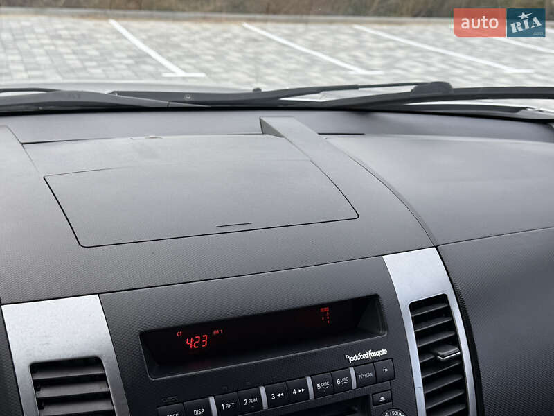 Позашляховик / Кросовер Mitsubishi Outlander 2007 в Вінниці фото 38 Позашляховик / Кросовер Mitsubishi Outlander 2007 в Вінниці