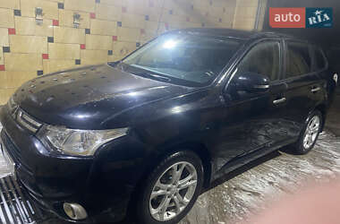 Позашляховик / Кросовер Mitsubishi Outlander 2013 в Березному Позашляховик / Кросовер Mitsubishi Outlander 2013 в Березному