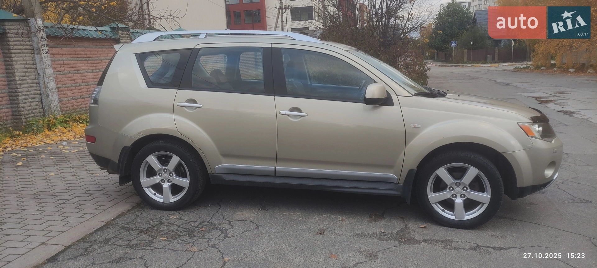 2010 Mitsubishi Outlander - мініатюра 4