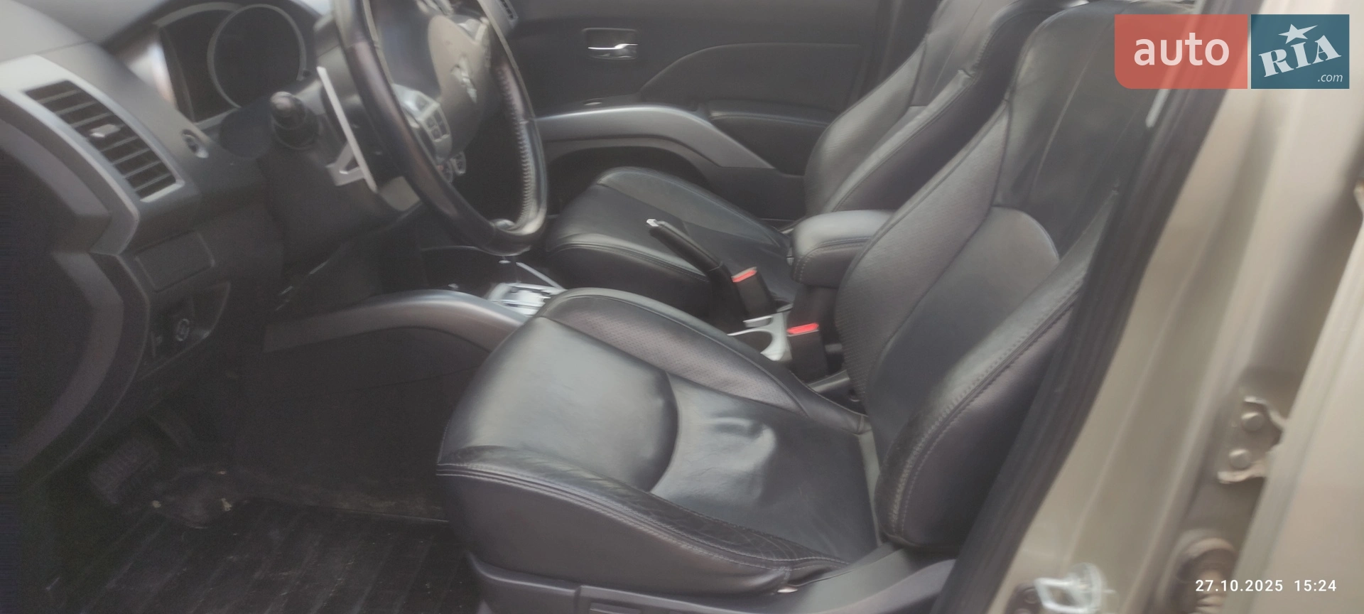 2010 Mitsubishi Outlander - мініатюра 8