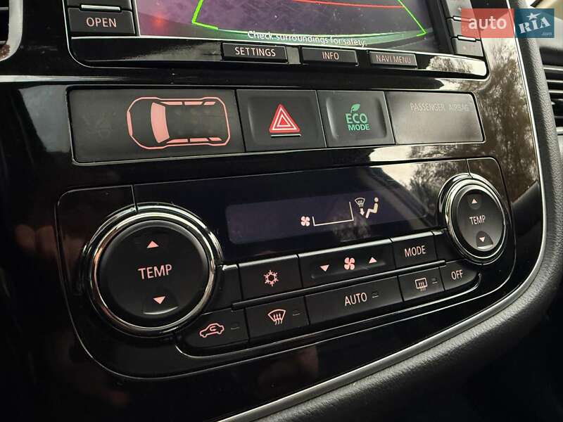 Внедорожник / Кроссовер Mitsubishi Outlander 2014 в Дрогобыче фото 61 Внедорожник / Кроссовер Mitsubishi Outlander 2014 в Дрогобыче