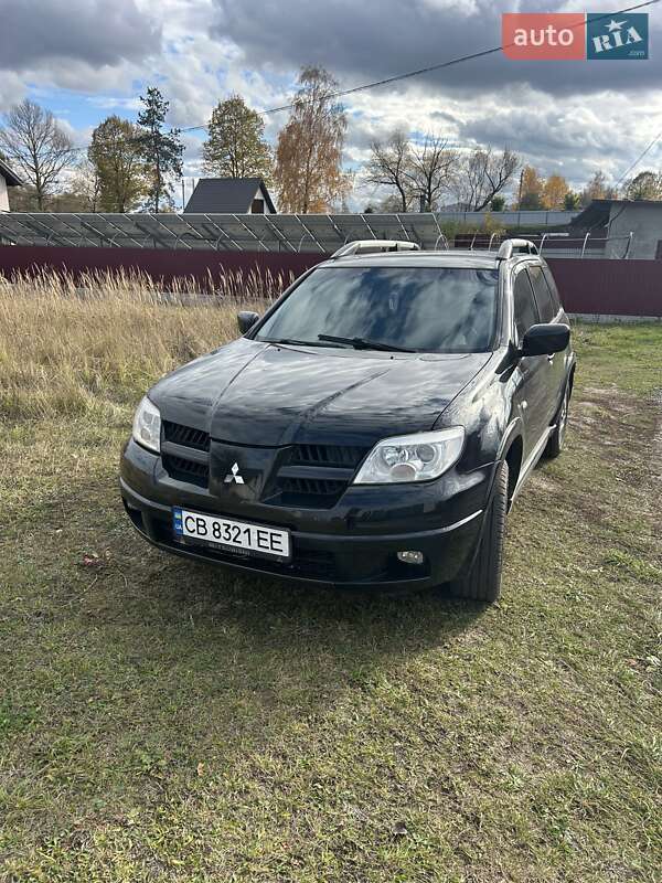 Mitsubishi Outlander 2005