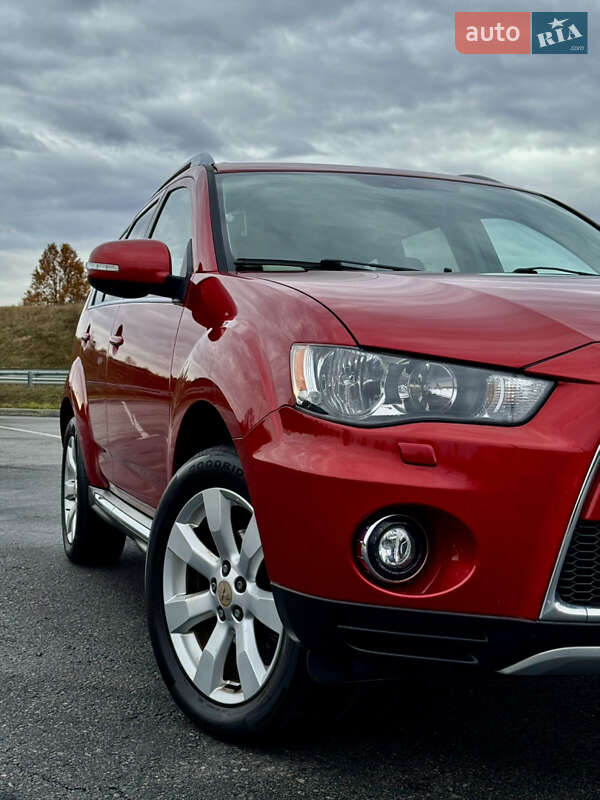 Внедорожник / Кроссовер Mitsubishi Outlander 2010 в Полтаве фото 11 Внедорожник / Кроссовер Mitsubishi Outlander 2010 в Полтаве