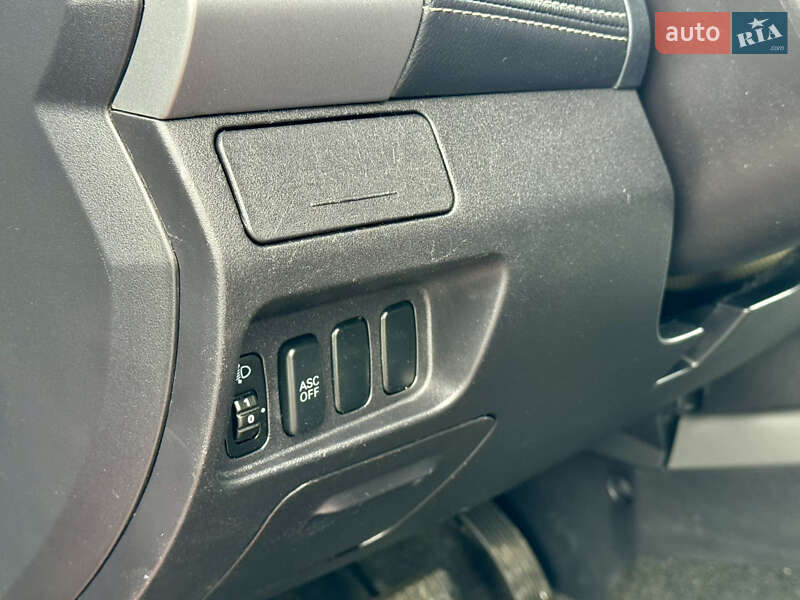 Внедорожник / Кроссовер Mitsubishi Outlander 2010 в Полтаве фото 20 Внедорожник / Кроссовер Mitsubishi Outlander 2010 в Полтаве