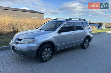 Внедорожник / Кроссовер Mitsubishi Outlander 2005 в Ивано-Франковске