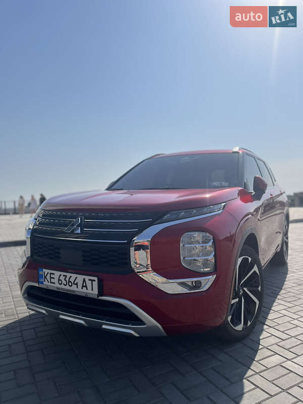 Mitsubishi Outlander 2022