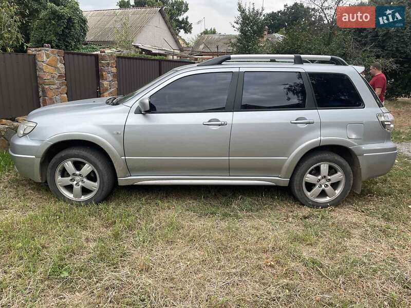 Внедорожник / Кроссовер Mitsubishi Outlander 2008 в Умани