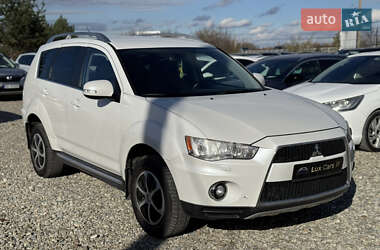 Позашляховик / Кросовер Mitsubishi Outlander 2010 в Івано-Франківську