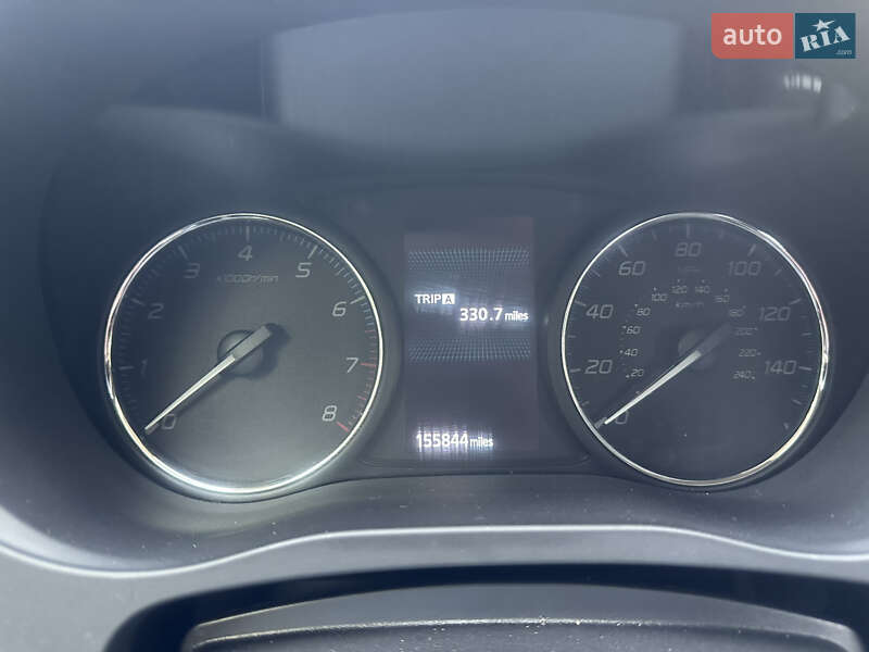 Внедорожник / Кроссовер Mitsubishi Outlander 2016 в Киеве