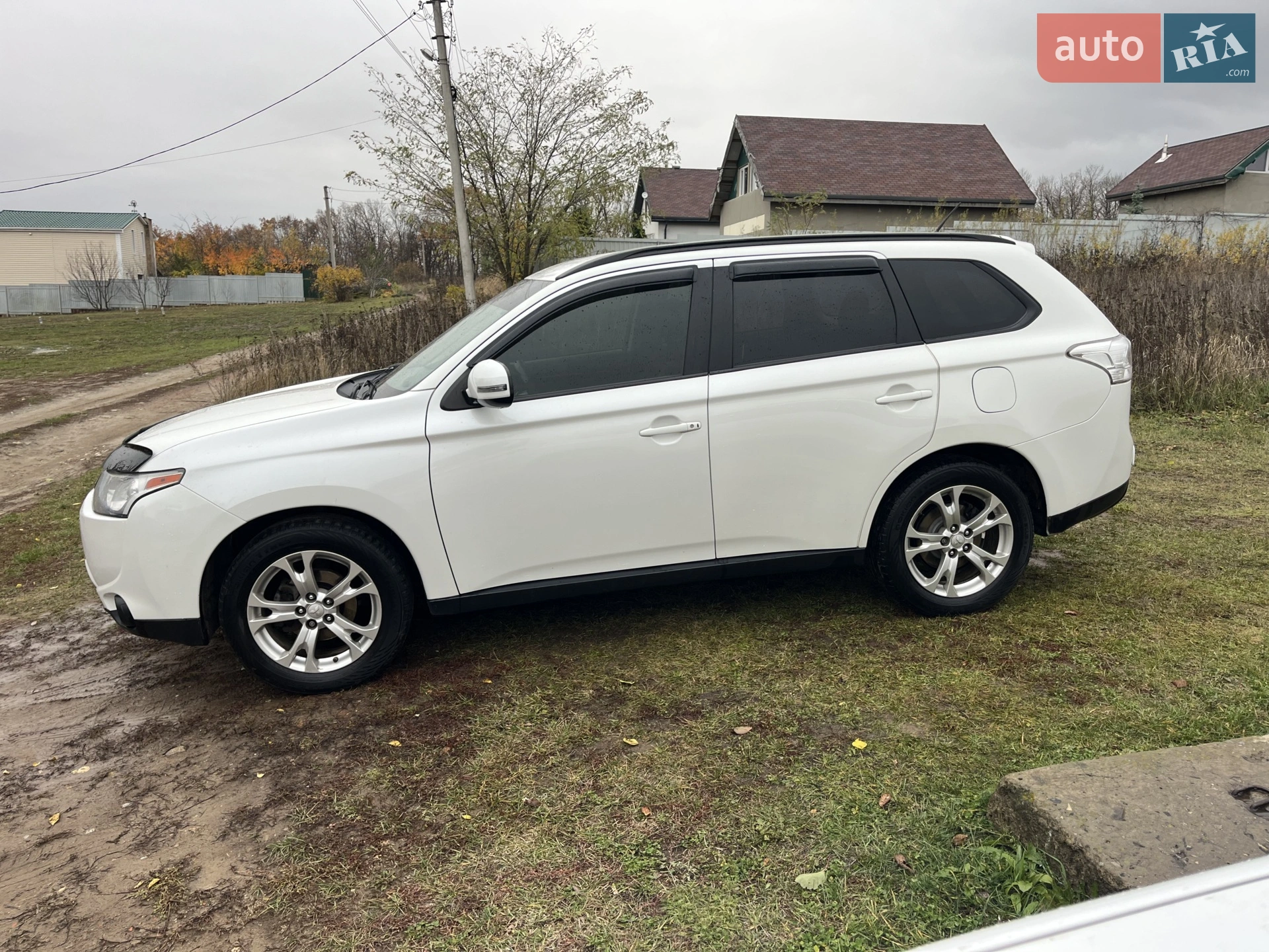 2013 Mitsubishi Outlander - мініатюра 7