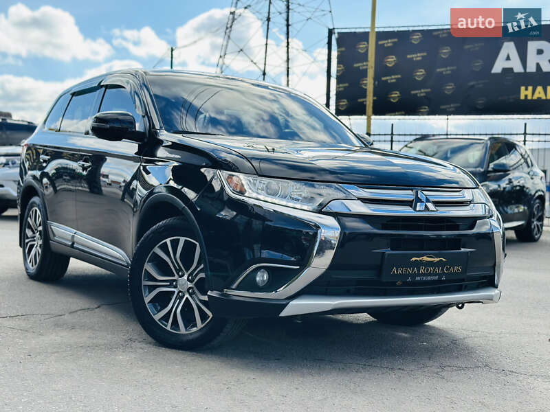 Внедорожник / Кроссовер Mitsubishi Outlander 2018 в Харькове