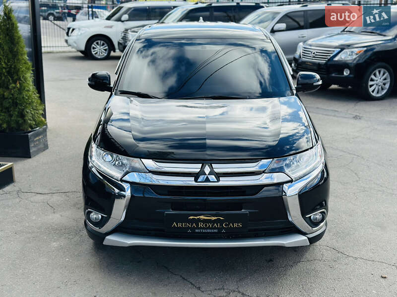 Внедорожник / Кроссовер Mitsubishi Outlander 2018 в Харькове