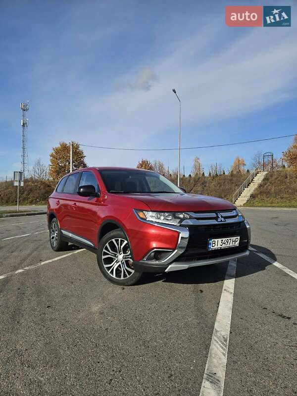 Mitsubishi Outlander 2017