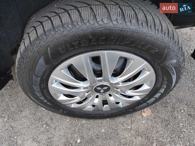 Внедорожник / Кроссовер Mitsubishi Outlander 2007 в Хмельницком