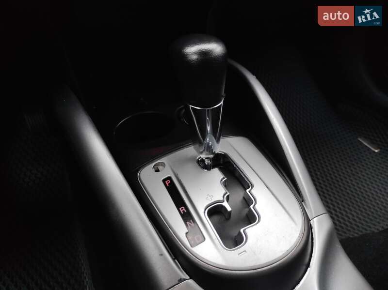 Внедорожник / Кроссовер Mitsubishi Outlander 2007 в Хмельницком