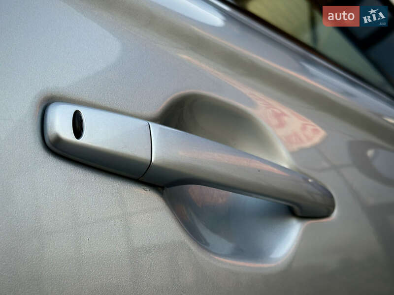 Внедорожник / Кроссовер Mitsubishi Outlander 2012 в Боярке фото 11 Внедорожник / Кроссовер Mitsubishi Outlander 2012 в Боярке