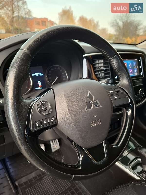 Внедорожник / Кроссовер Mitsubishi Outlander 2018 в Белой Церкви