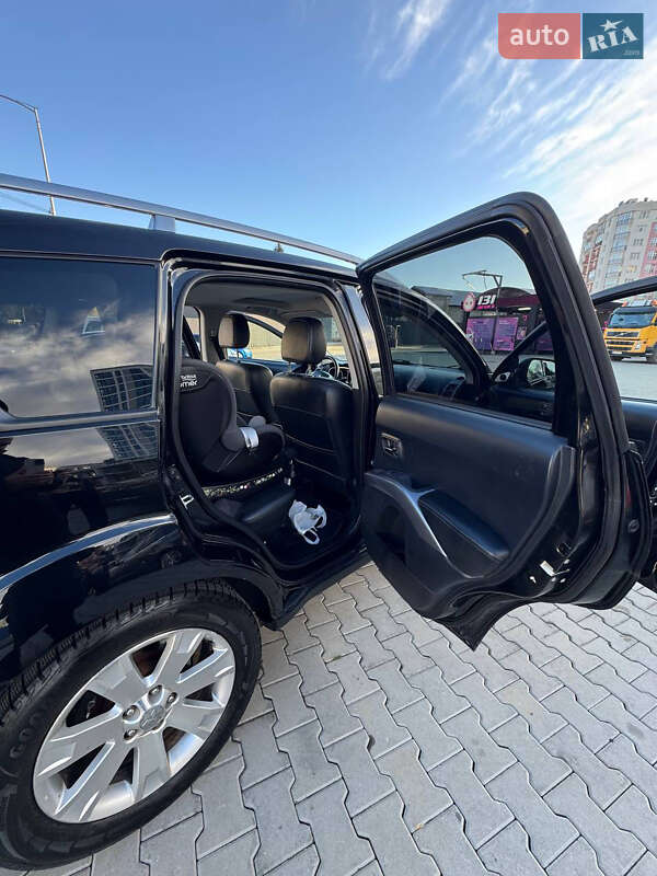 Внедорожник / Кроссовер Mitsubishi Outlander 2008 в Львове