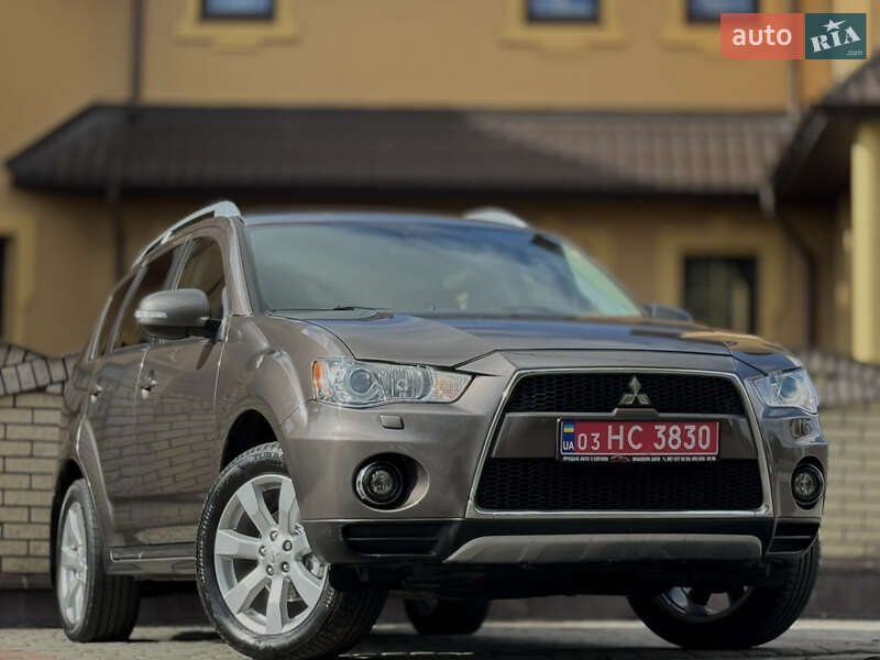 Внедорожник / Кроссовер Mitsubishi Outlander 2012 в Дрогобыче