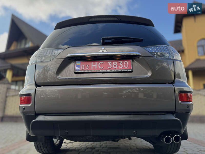 Внедорожник / Кроссовер Mitsubishi Outlander 2012 в Дрогобыче