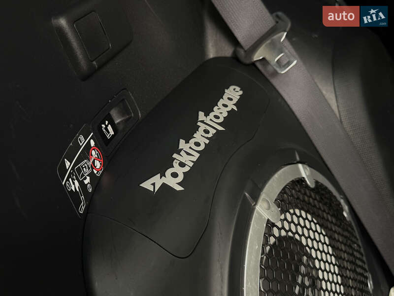 Внедорожник / Кроссовер Mitsubishi Outlander 2012 в Дрогобыче