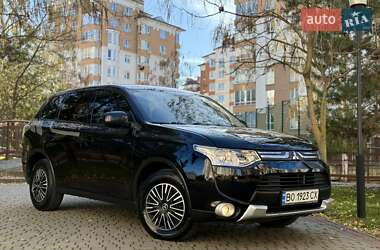 Позашляховик / Кросовер Mitsubishi Outlander 2014 в Івано-Франківську