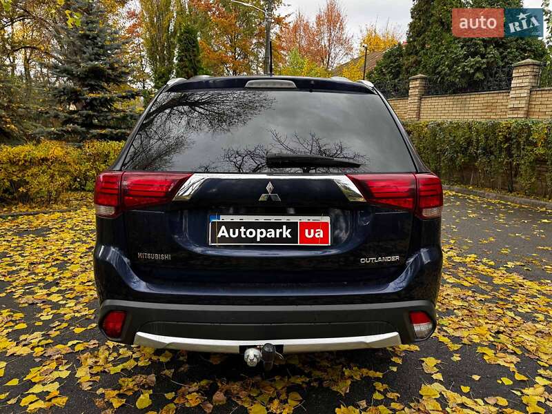 Внедорожник / Кроссовер Mitsubishi Outlander 2016 в Киеве фото 7 Внедорожник / Кроссовер Mitsubishi Outlander 2016 в Киеве