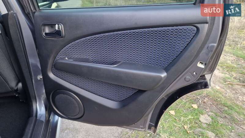 Внедорожник / Кроссовер Mitsubishi Outlander 2008 в Кременчуге