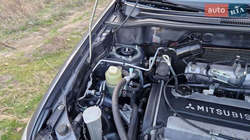 Внедорожник / Кроссовер Mitsubishi Outlander 2008 в Кременчуге