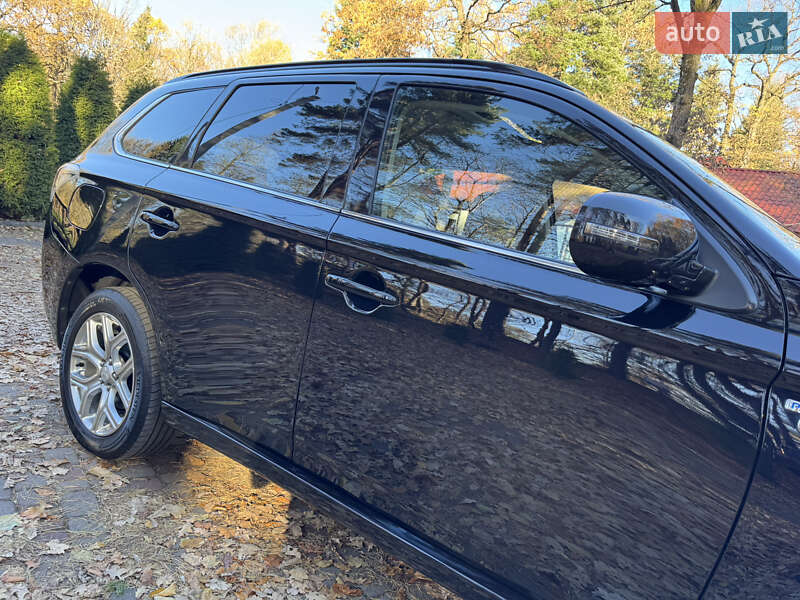 Внедорожник / Кроссовер Mitsubishi Outlander 2014 в Дрогобыче