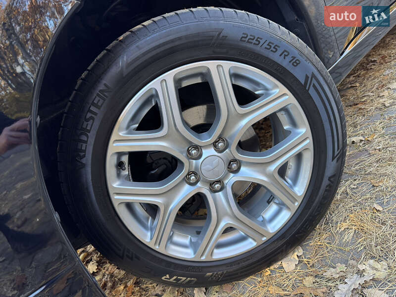 Внедорожник / Кроссовер Mitsubishi Outlander 2014 в Дрогобыче