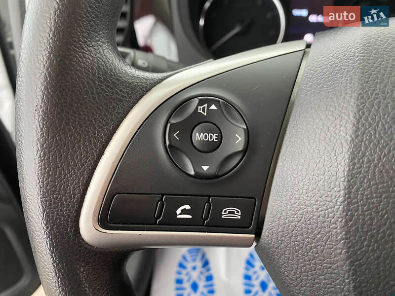 Позашляховик / Кросовер Mitsubishi Outlander 2020 в Львові