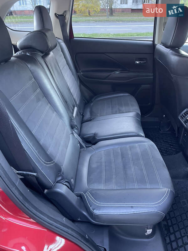 Внедорожник / Кроссовер Mitsubishi Outlander 2019 в Хмельницком фото 17 Внедорожник / Кроссовер Mitsubishi Outlander 2019 в Хмельницком