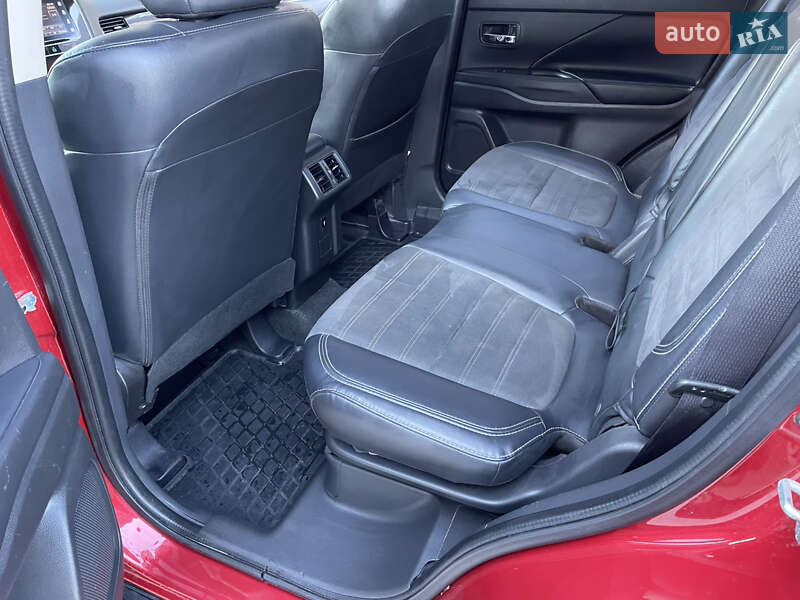 Внедорожник / Кроссовер Mitsubishi Outlander 2019 в Хмельницком фото 14 Внедорожник / Кроссовер Mitsubishi Outlander 2019 в Хмельницком