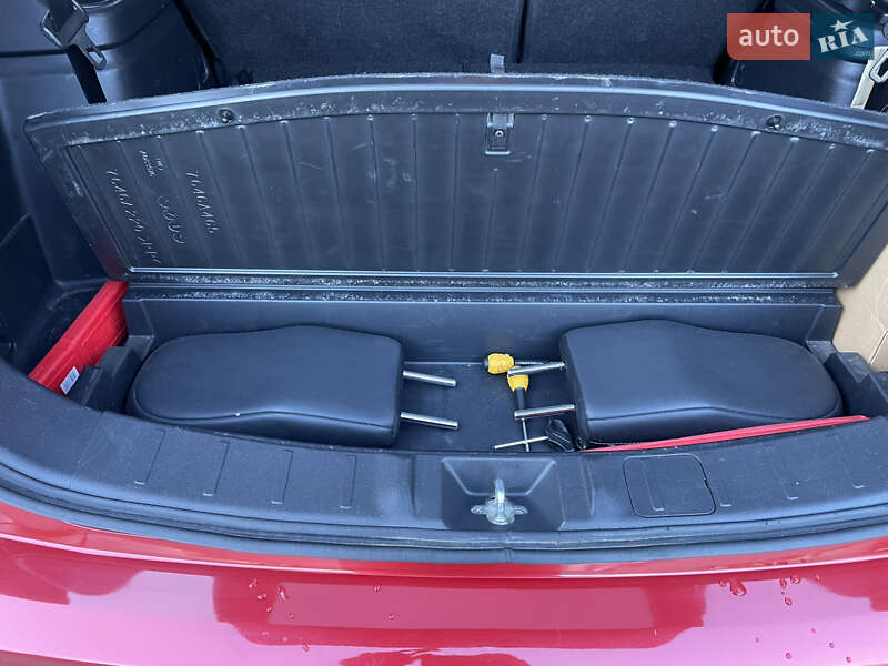 Внедорожник / Кроссовер Mitsubishi Outlander 2019 в Хмельницком фото 20 Внедорожник / Кроссовер Mitsubishi Outlander 2019 в Хмельницком