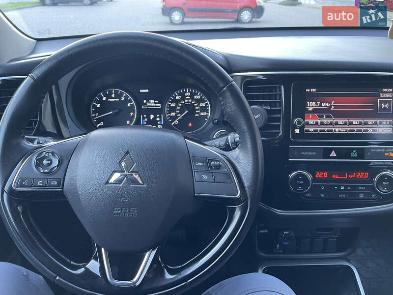 Внедорожник / Кроссовер Mitsubishi Outlander 2019 в Хмельницком фото 26 Внедорожник / Кроссовер Mitsubishi Outlander 2019 в Хмельницком