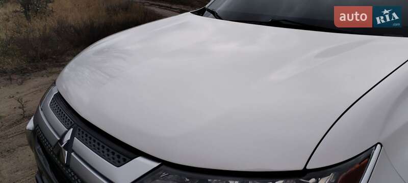 Внедорожник / Кроссовер Mitsubishi Outlander 2018 в Шостке фото 7 Внедорожник / Кроссовер Mitsubishi Outlander 2018 в Шостке