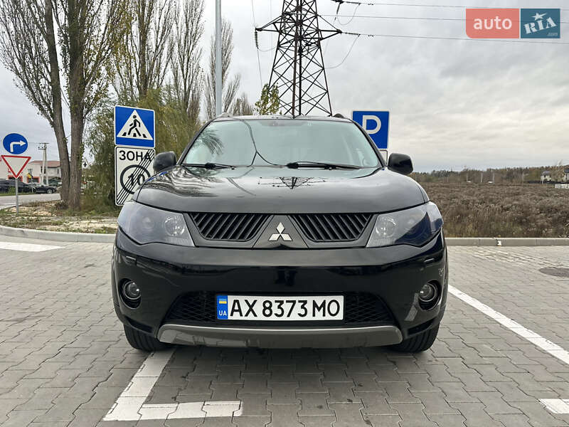 Внедорожник / Кроссовер Mitsubishi Outlander 2008 в Буче фото 9 Внедорожник / Кроссовер Mitsubishi Outlander 2008 в Буче