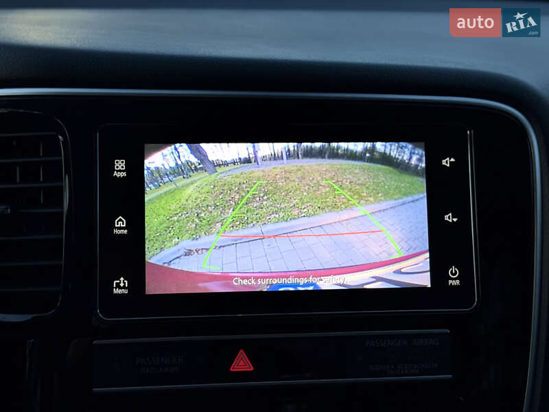 Внедорожник / Кроссовер Mitsubishi Outlander 2018 в Ковеле