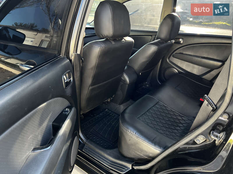 Позашляховик / Кросовер Mitsubishi Outlander 2003 в Одесі